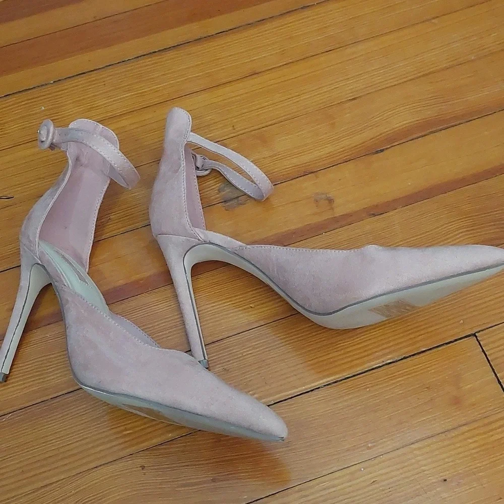 Never worn Forever 21 heels‎ size 10 blush